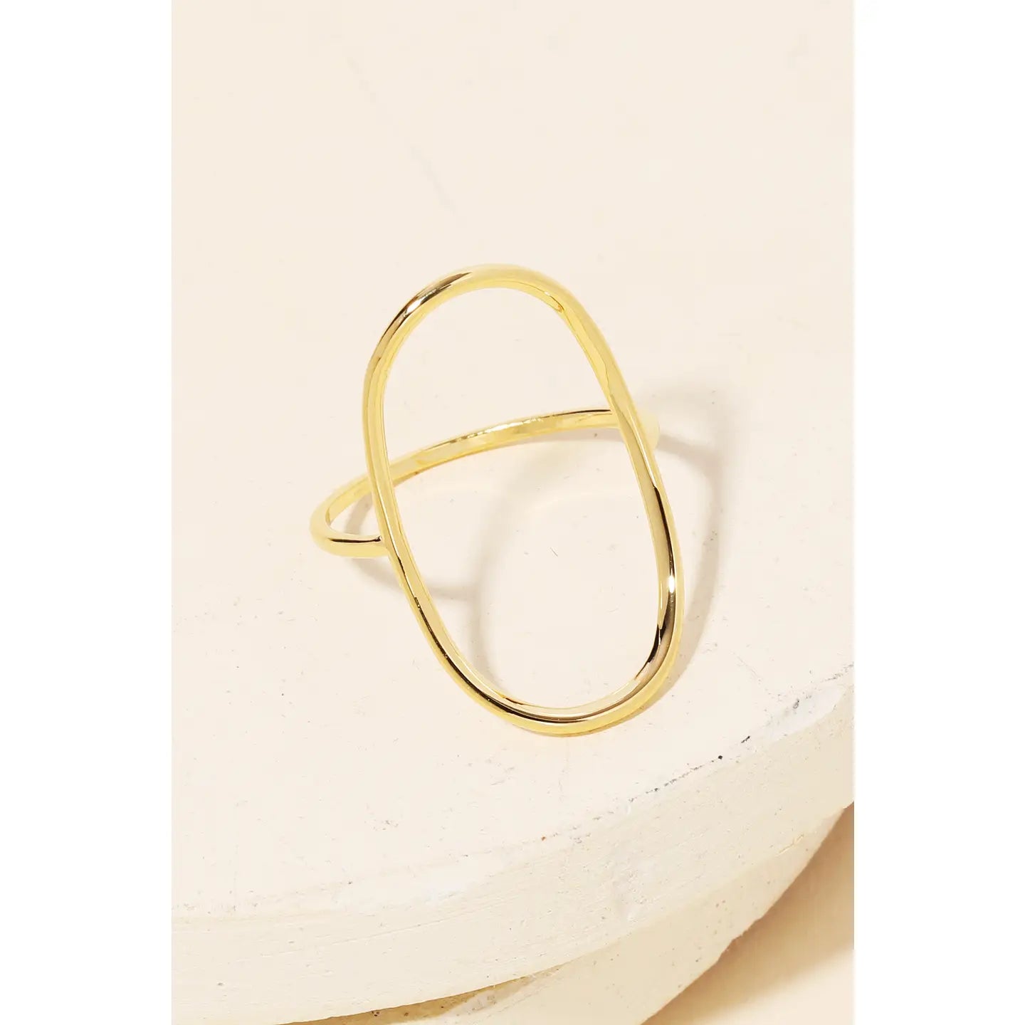 Curved Oval Ring